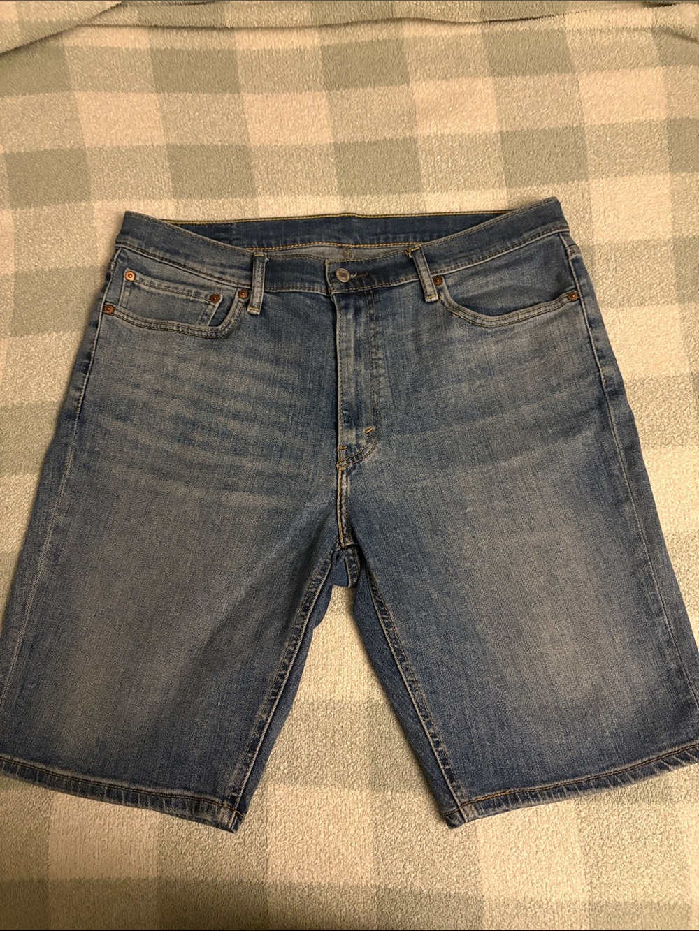 Levi's Classic Blue Denim Shorts 541 waist 36